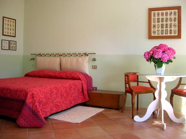 Le Camelie Acomodação com café da manhã Brissago-Valtravaglia Quarto foto