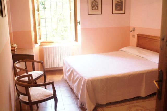 Le Camelie Acomodação com café da manhã Brissago-Valtravaglia Exterior foto